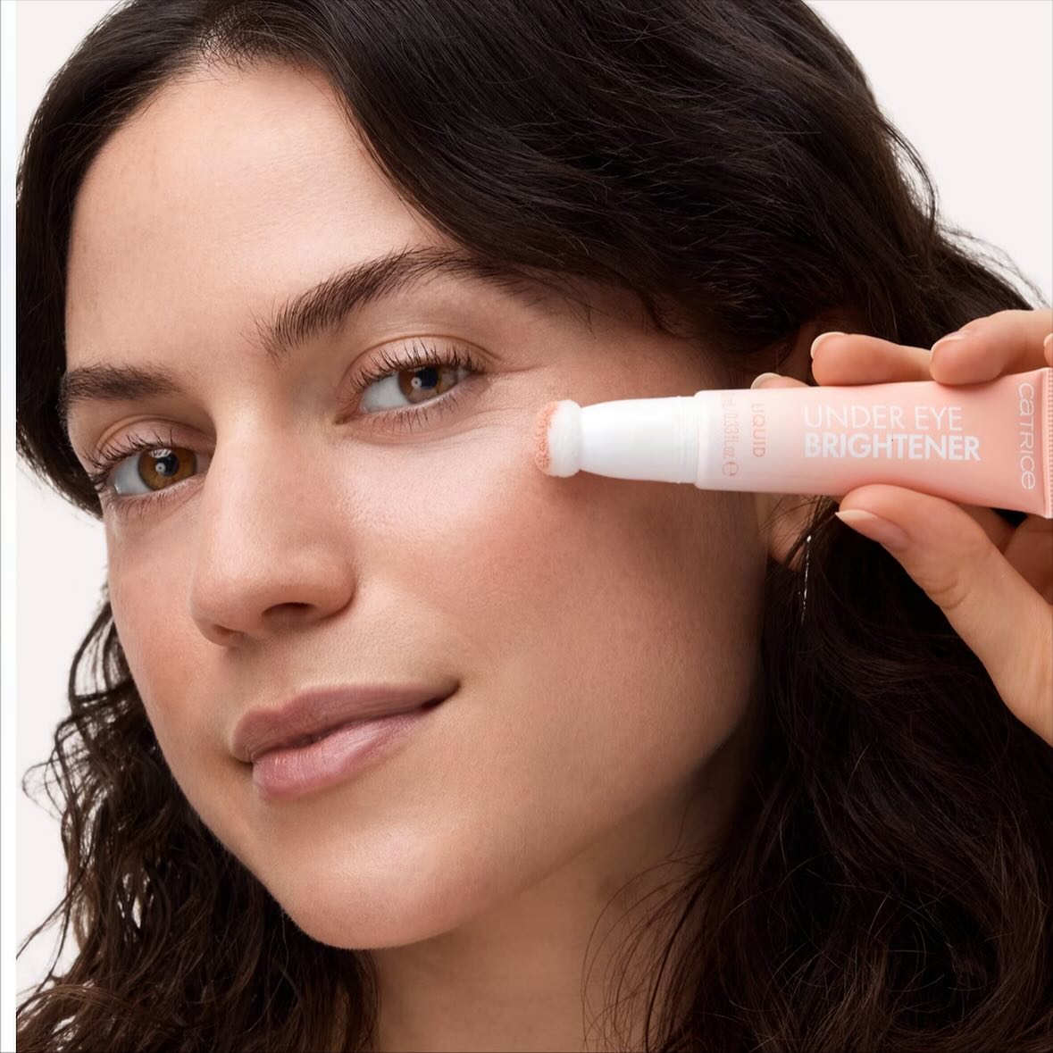 CATRICE UNDER EYE BRIGHTENER LIQUID CORRECTOR