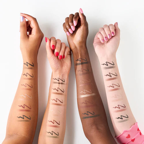 ESSENCE SATIN BLEND GEL EYELINER
