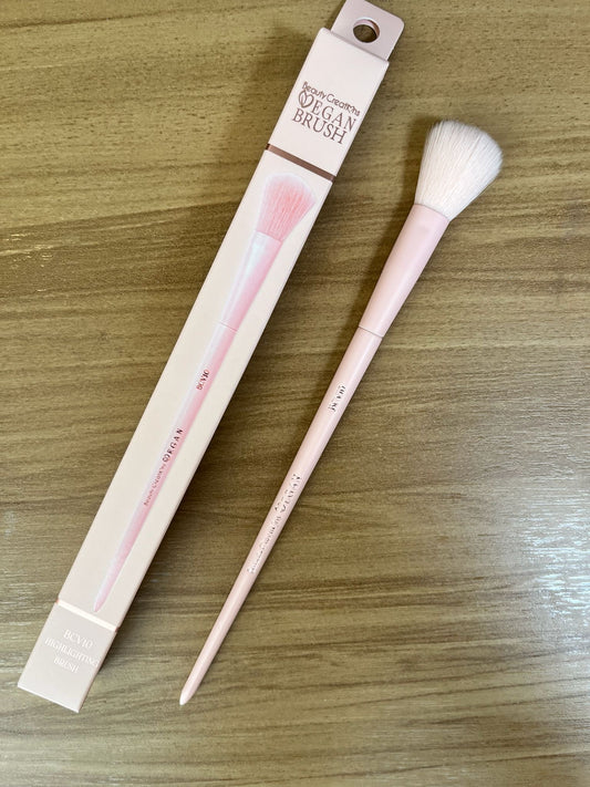 BEAUTY CREATIONS BROCHA VEGANA BCV10