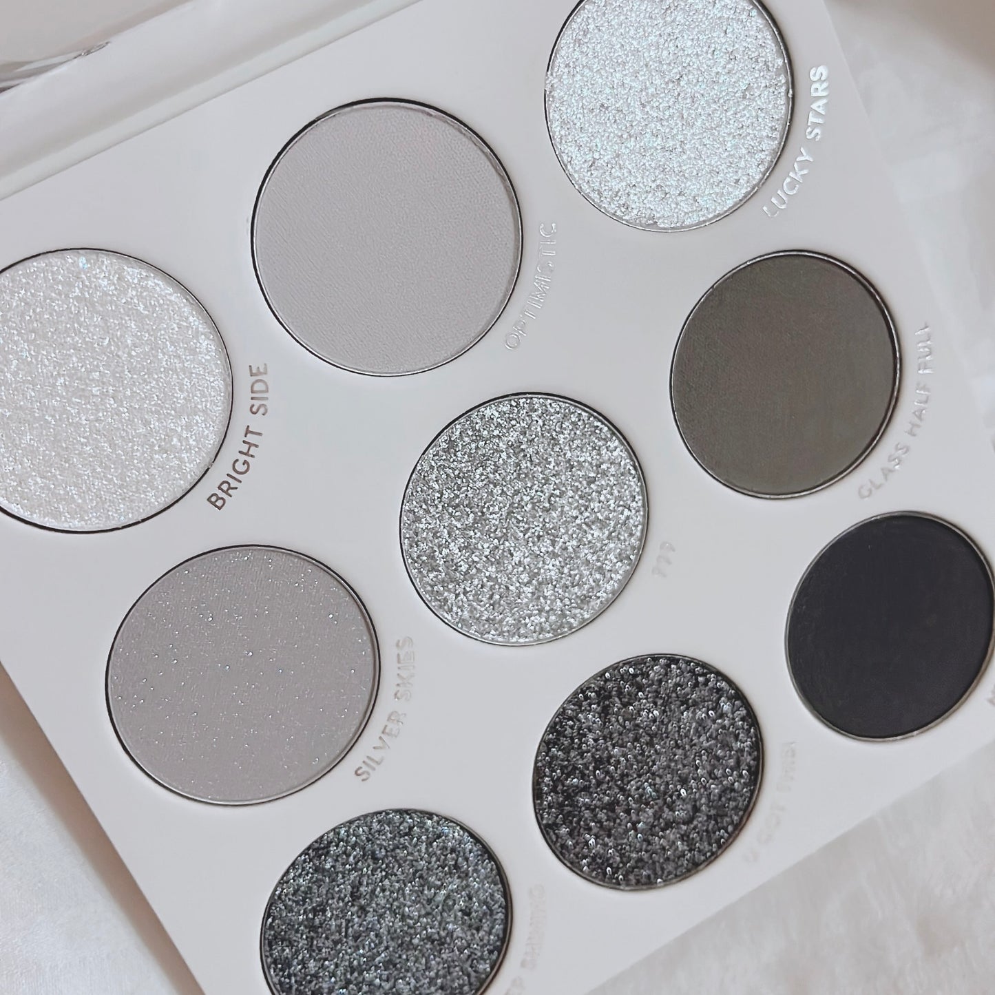 COLOURPOP SILVER LANING