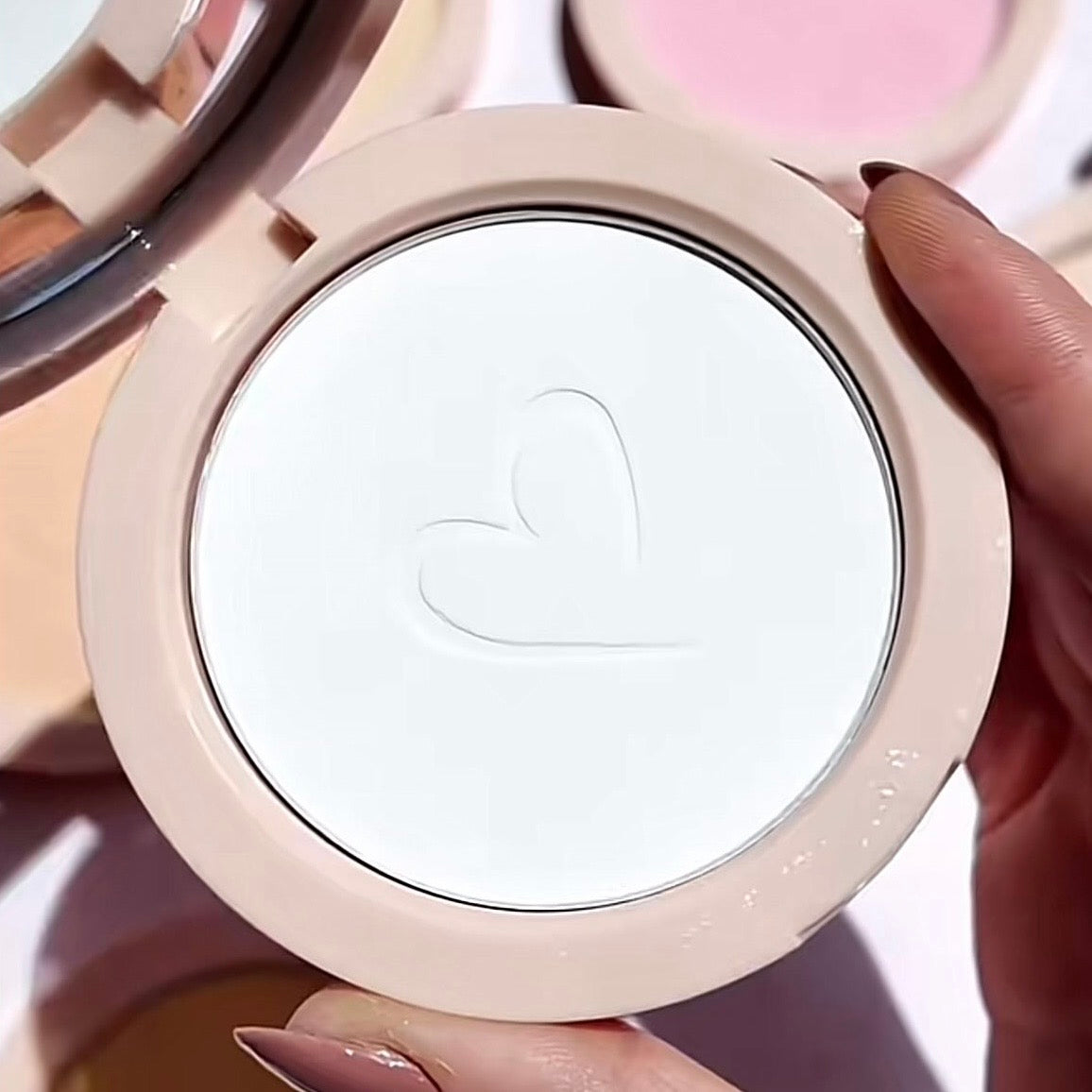 BEAUTY CREATIONS PRETTY PRESSED POWDER