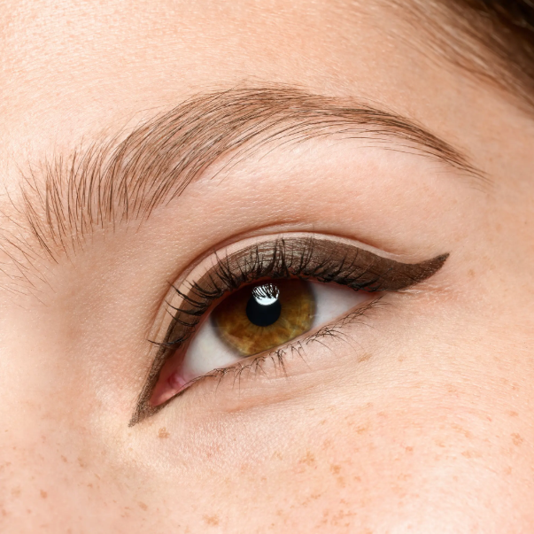 ESSENCE EYELINER PEN EXTRA LONG-LASTING