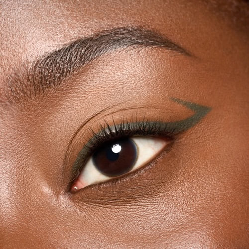 ESSENCE SATIN BLEND GEL EYELINER