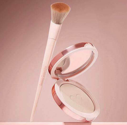 BEAUTY CREATIONS PRETTY PRESSED PRECISION POWDER BRUSH