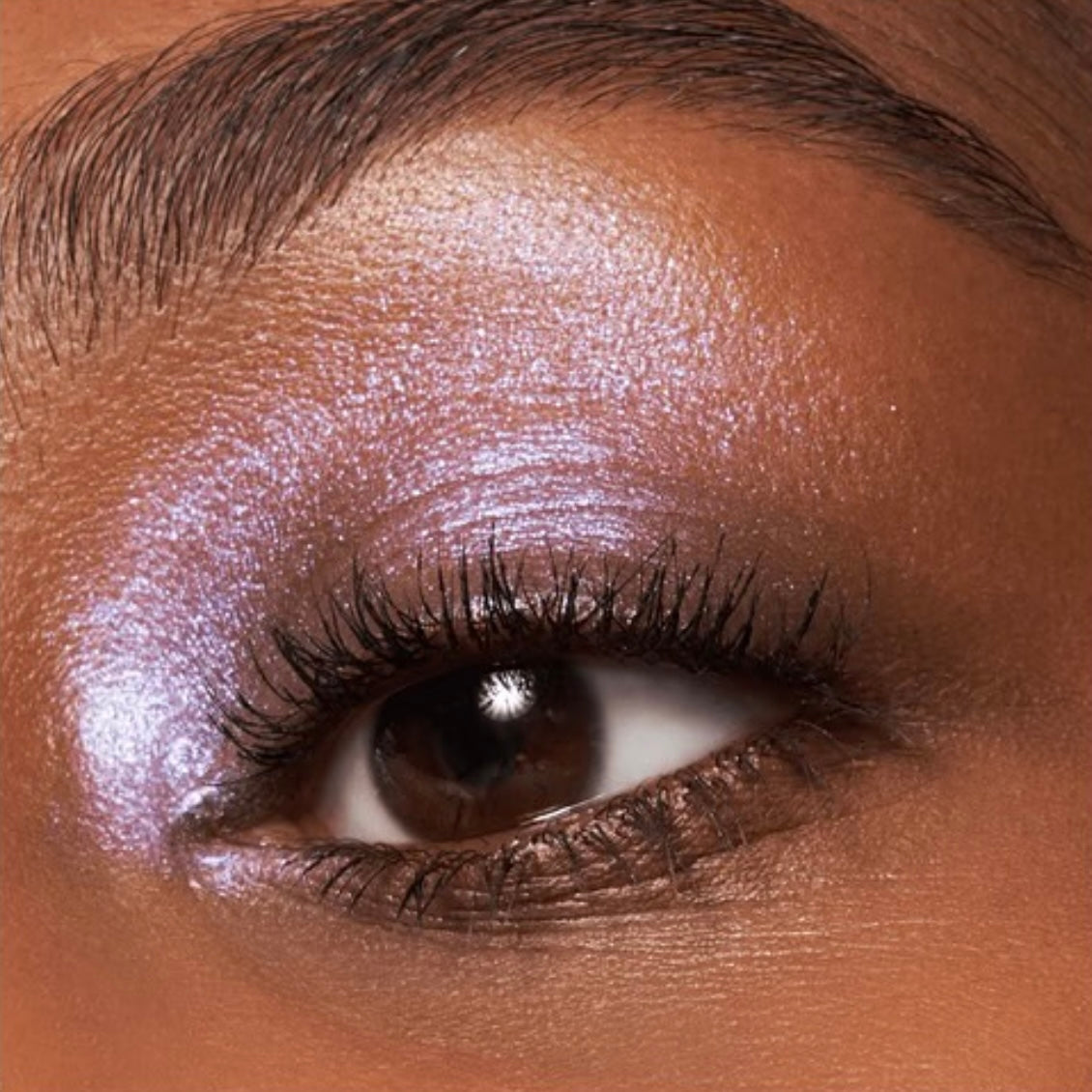 ESSENCE META GLOW HIGHLIGHTER