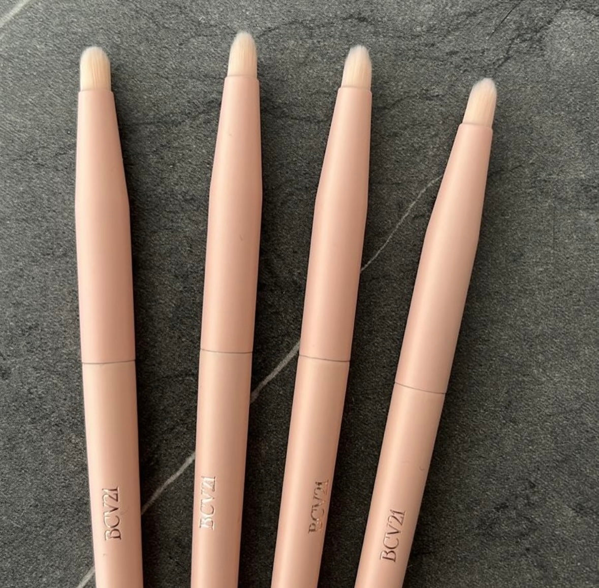 BEAUTY CREATIONS BROCHA VEGAN BCV 21