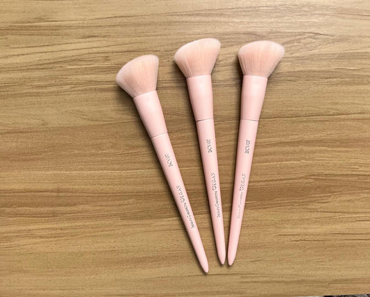 BEAUTY CREATIONS BROCHA BCV07