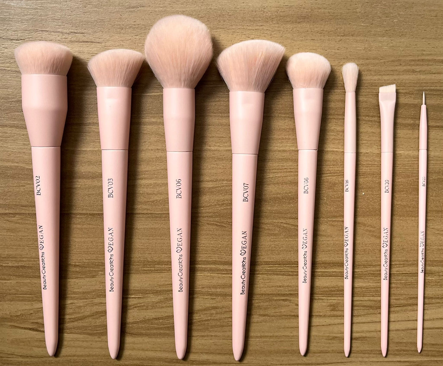 BEAUTY CREATIONS BROCHA VEGAN 06
