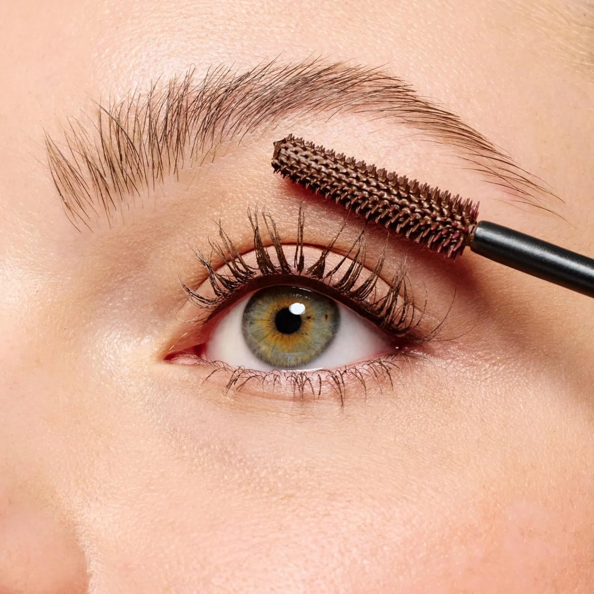 ESSENCE LASH WITHOUT LIMITS EXTREME LENGTHENING & VOLUME MASCARA