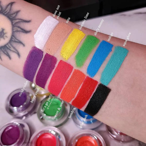 DELINEADOR GEL POT BEAUTY CREATIONS